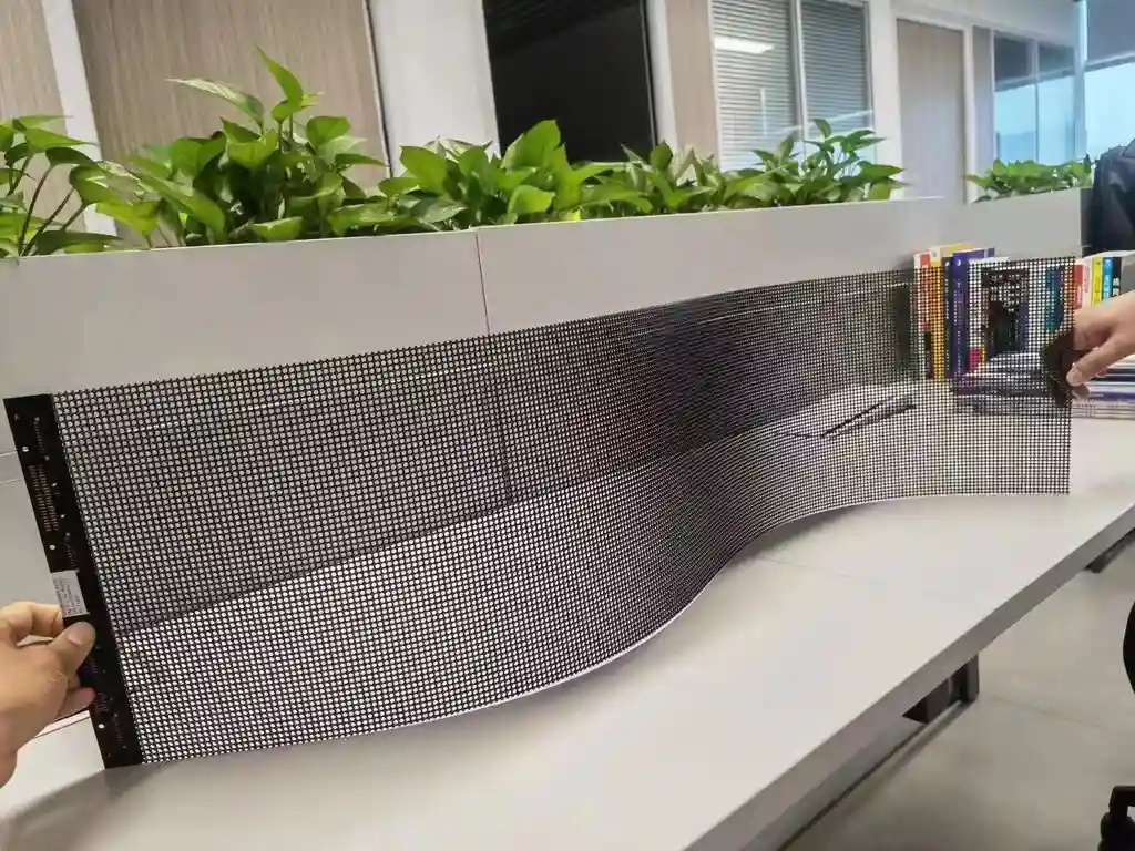 INV Transparent Screen